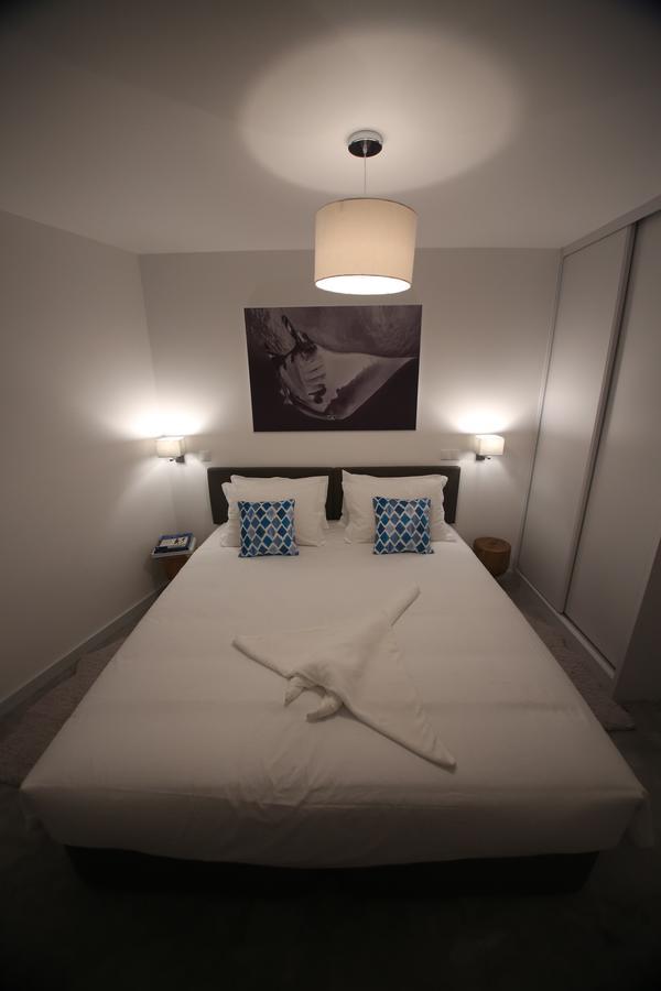 Manta Ray Lodge Horta  Ngoại thất bức ảnh
